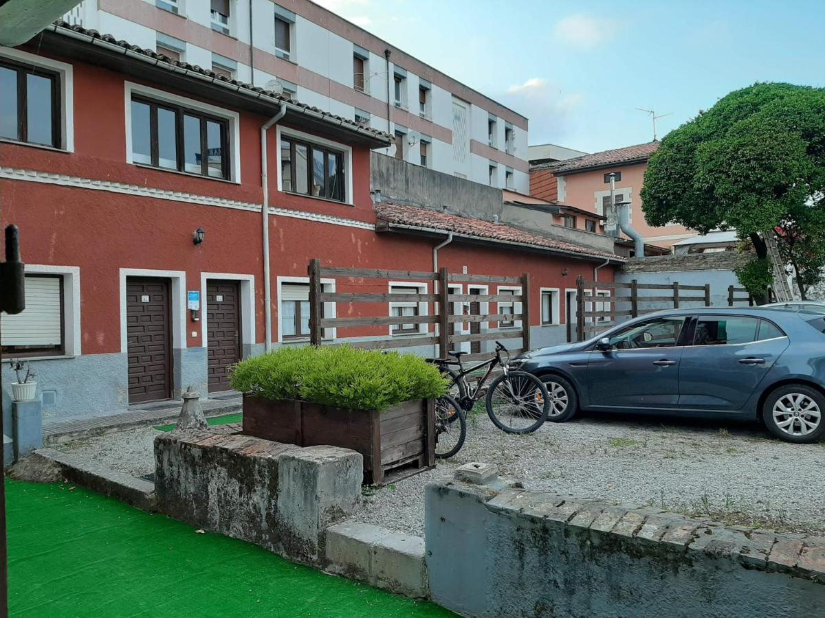 Albergue La Casona Del Peregrino Llanes Zewnętrze zdjęcie